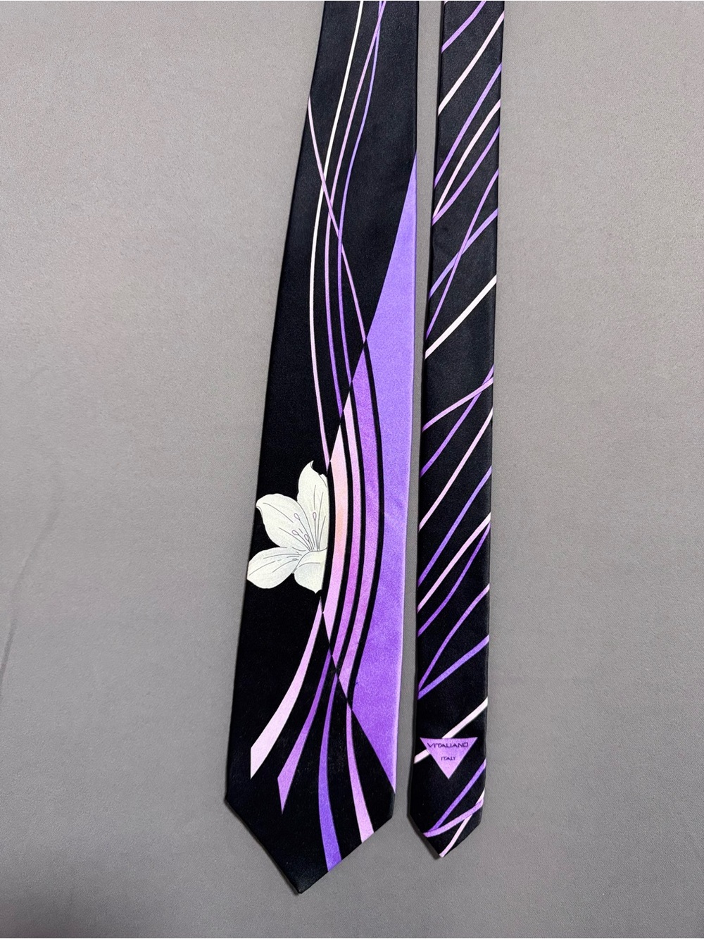Vitaliano Pancaldi Silk Tie Black Purple Lily Floral Stripes Italy 3.5”x 59"